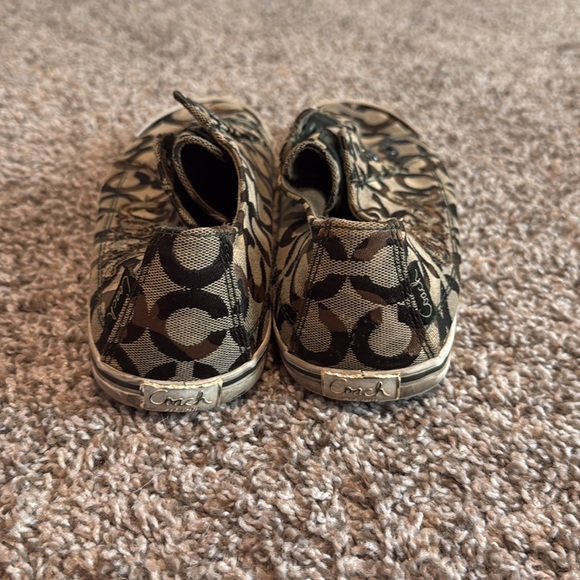 Camo Coach tennis shoes - Picture 3 of 3
